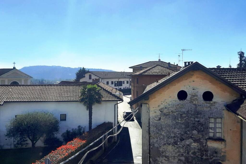 Lago Maggiore, Leggiuno, Ampio Appartamento Exteriér fotografie